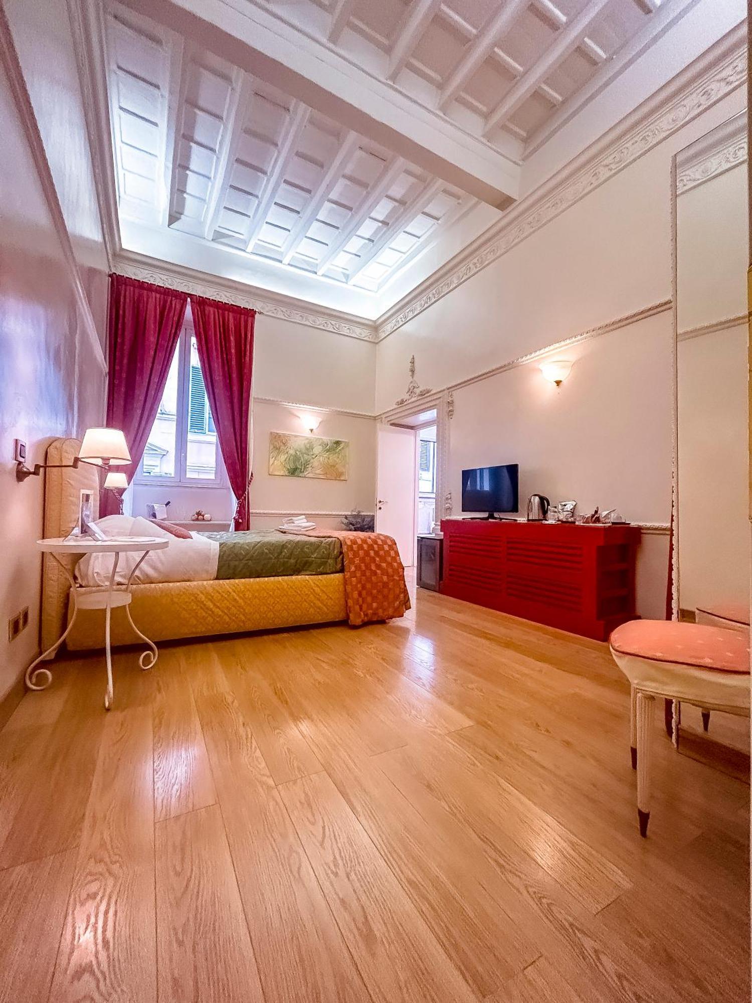 Suites Rome Exterior photo